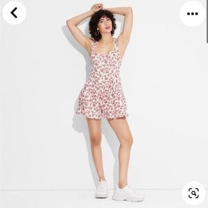 NWOT! Women's Button-Front Tiered Romper
- Wild Fable Pink Floral - XSmall